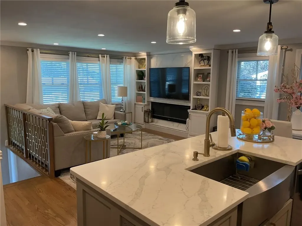 40 Bayberry Drive West Warwick RI 02893