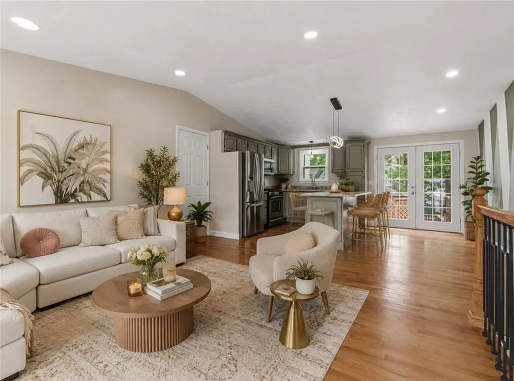 20 Killey Avenue Warwick RI 02889