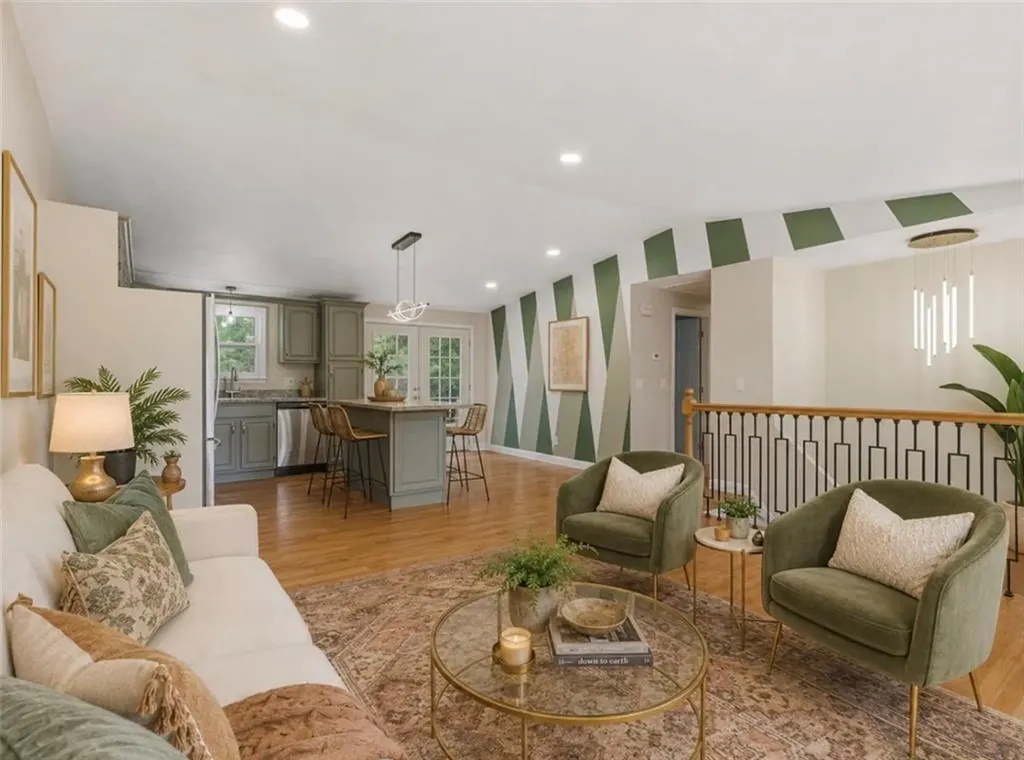 20 Killey Avenue Warwick RI 02889