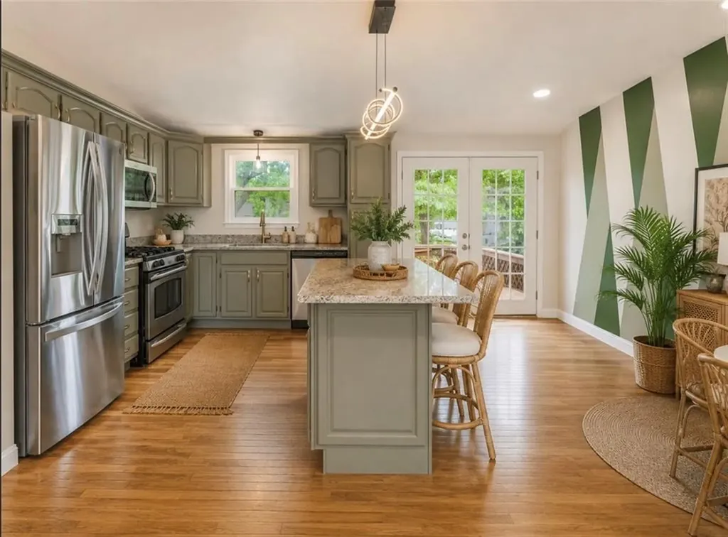 20 Killey Avenue Warwick RI 02889