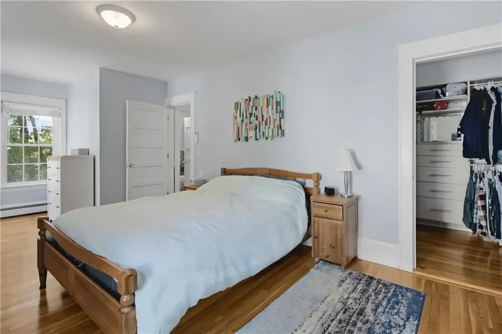 19 Cold Spring Street Providence RI 02906