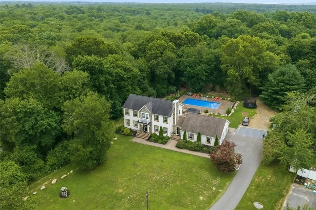51 Bouchard Lane Tiverton RI 02878