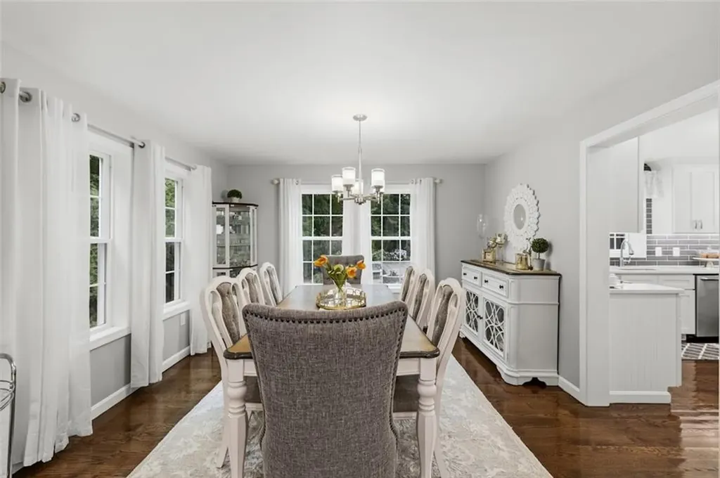 51 Bouchard Lane Tiverton RI 02878