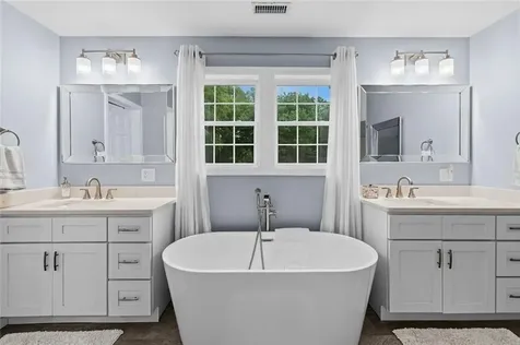 51 Bouchard Lane Tiverton RI 02878