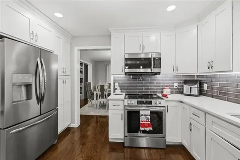 51 Bouchard Lane Tiverton RI 02878