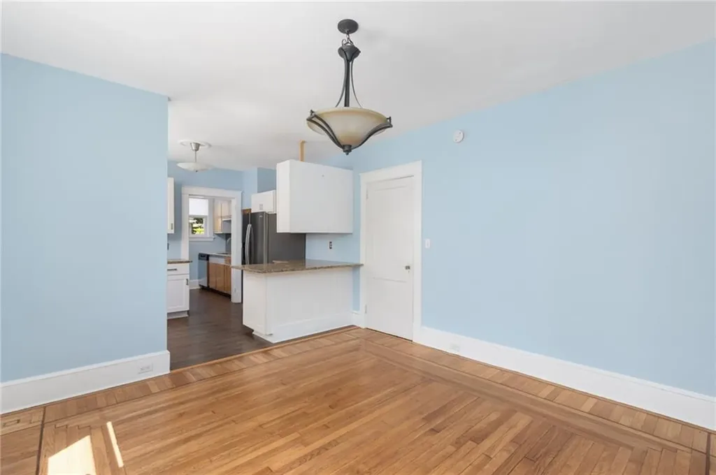 104 Bliss Road Newport RI 02840