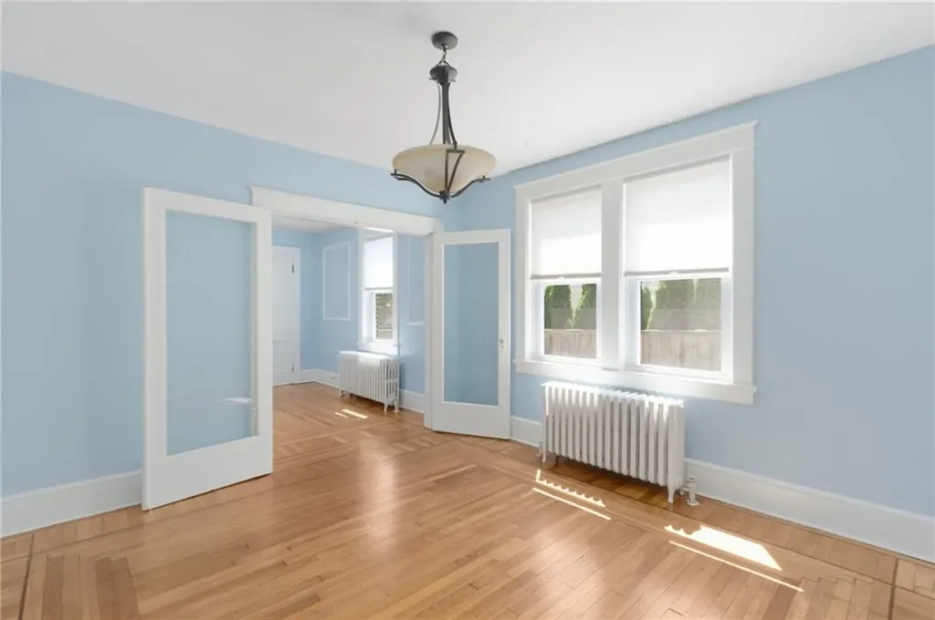 104 Bliss Road Newport RI 02840