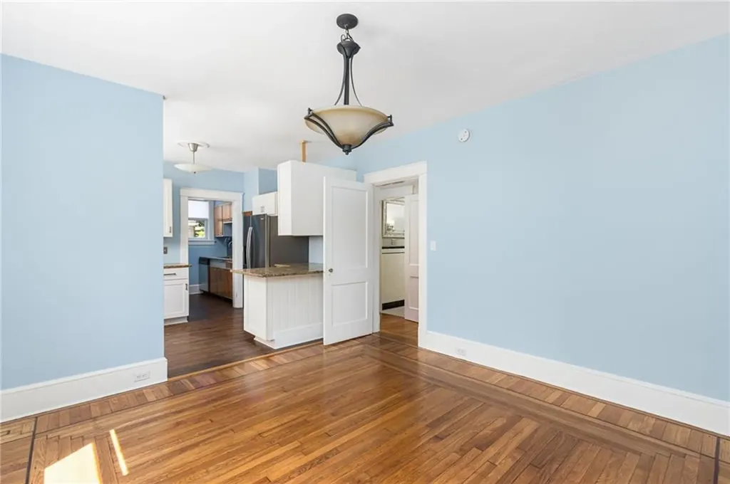 104 Bliss Road Newport RI 02840