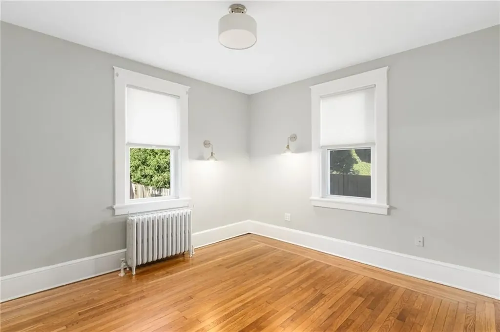 104 Bliss Road Newport RI 02840