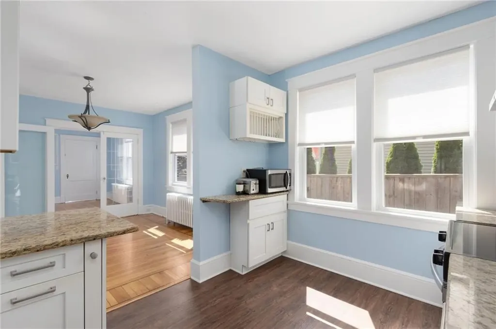 104 Bliss Road Newport RI 02840