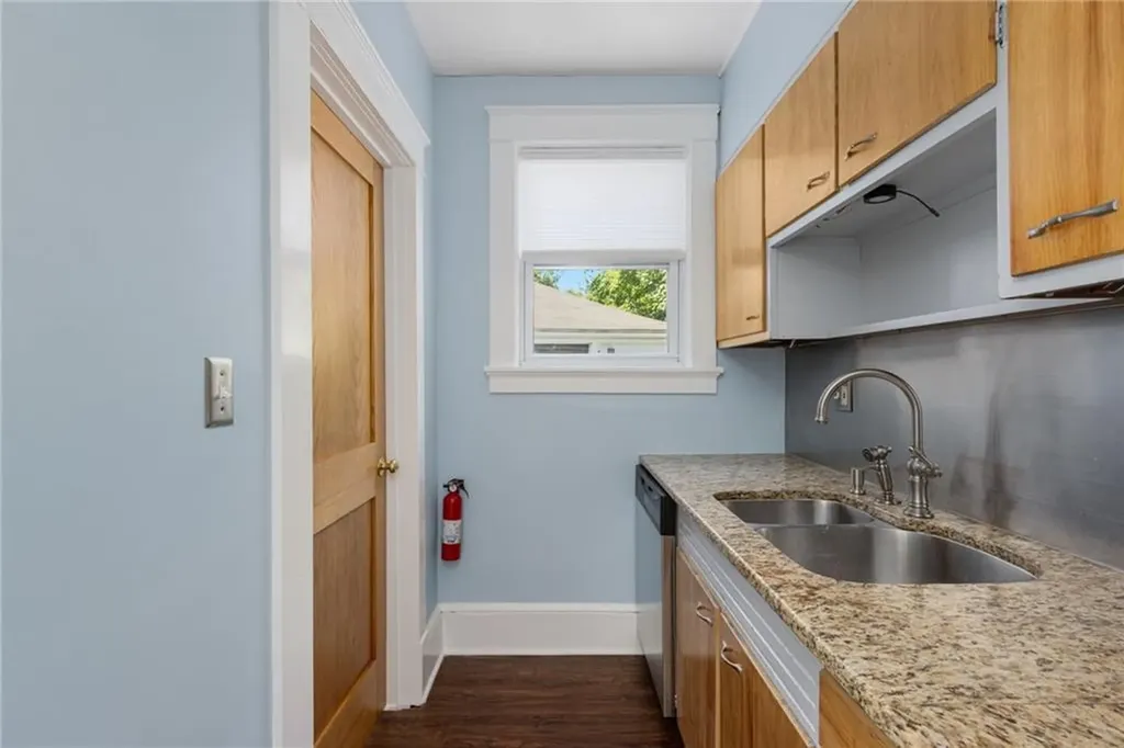 104 Bliss Road Newport RI 02840