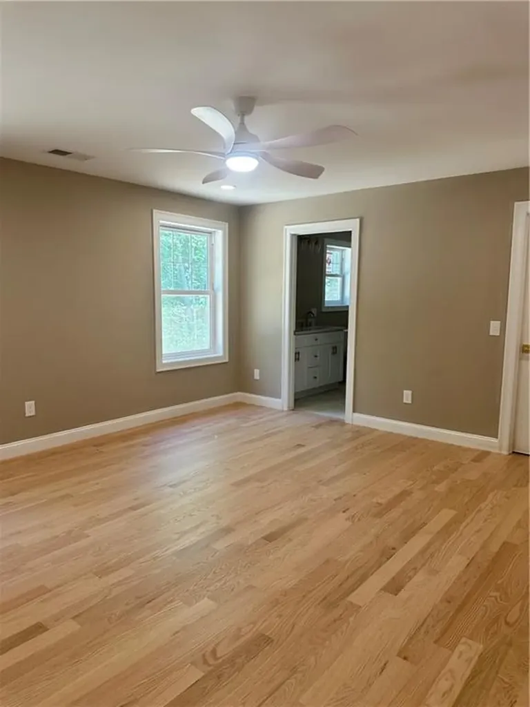 5 Harmony Lane Exeter RI 02822