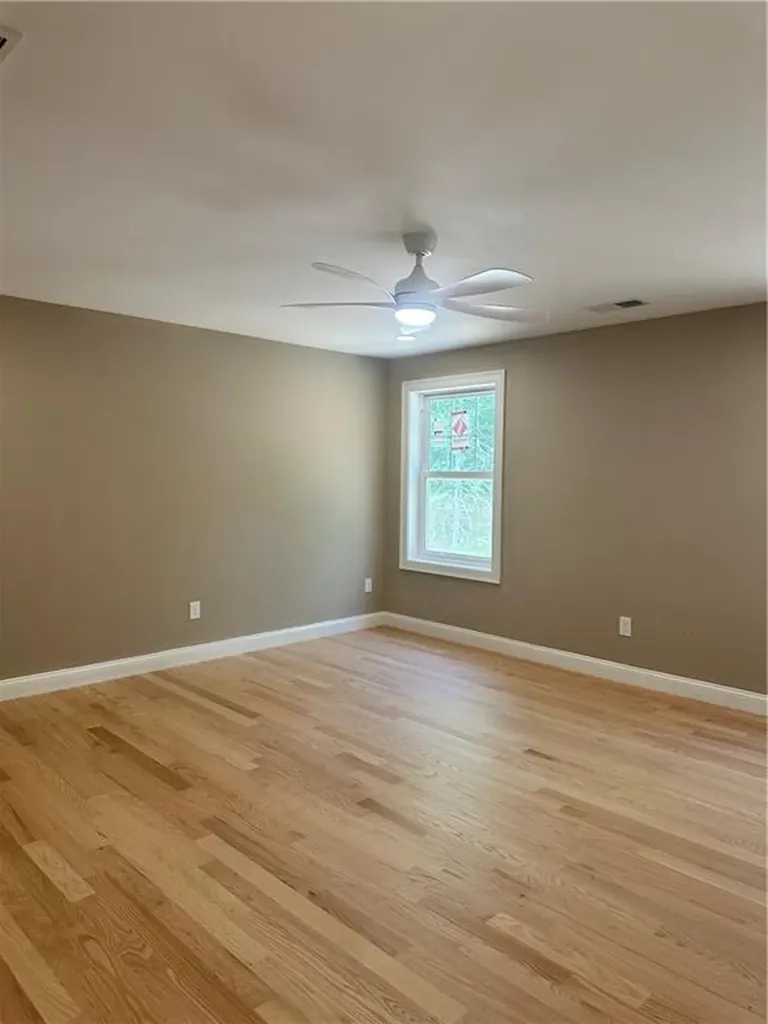 5 Harmony Lane Exeter RI 02822