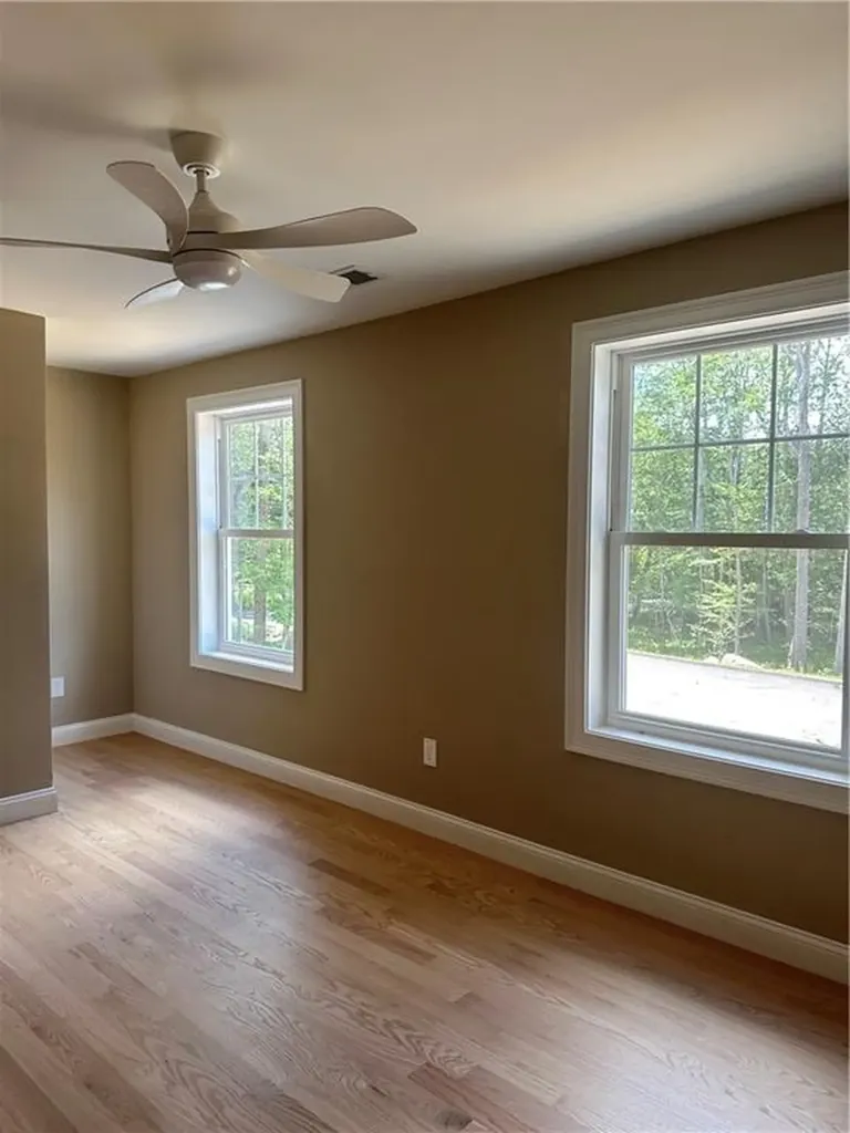 5 Harmony Lane Exeter RI 02822