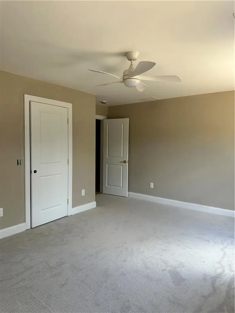 5 Harmony Lane Exeter RI 02822