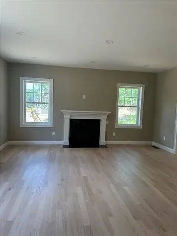 5 Harmony Lane Exeter RI 02822