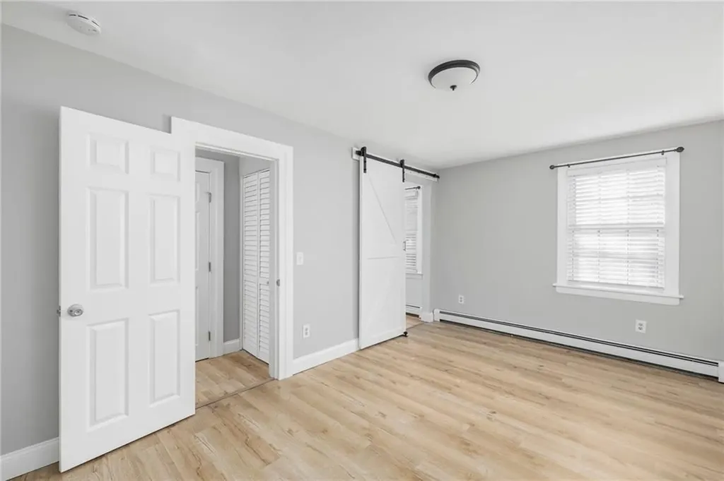 82 Burnside Avenue Newport RI 02840
