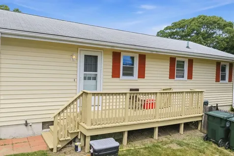 117 Fales Road Bristol RI 02809