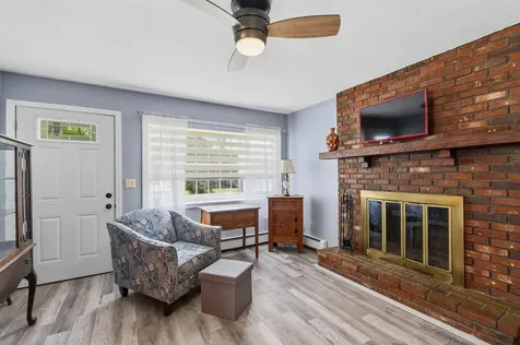 117 Fales Road Bristol RI 02809