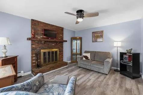 117 Fales Road Bristol RI 02809