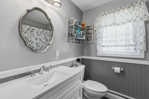 117 Fales Road Bristol RI 02809