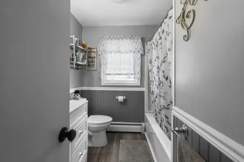 117 Fales Road Bristol RI 02809