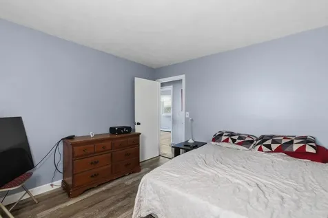 117 Fales Road Bristol RI 02809