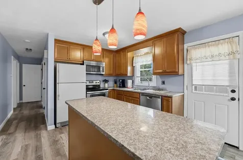 117 Fales Road Bristol RI 02809