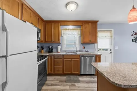 117 Fales Road Bristol RI 02809
