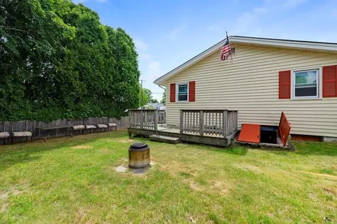 117 Fales Road Bristol RI 02809