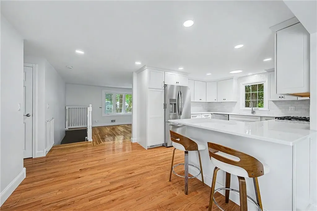 117 Larchmont Road Warwick RI 02886