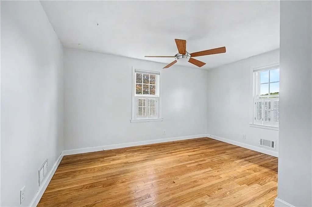 117 Larchmont Road Warwick RI 02886