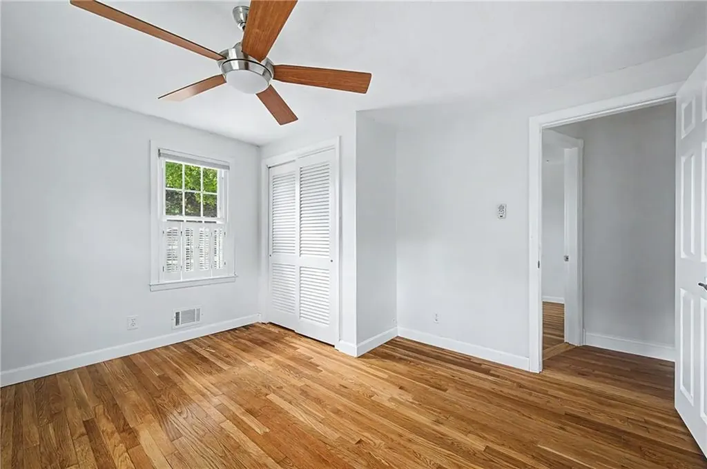 117 Larchmont Road Warwick RI 02886