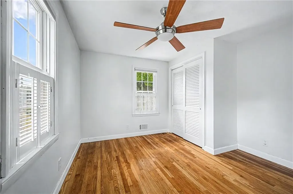 117 Larchmont Road Warwick RI 02886