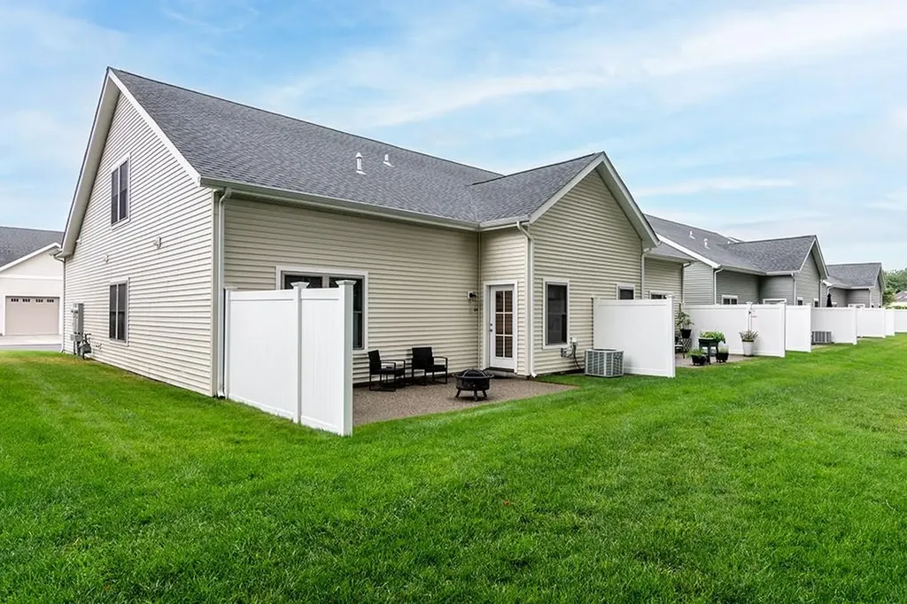 73 West Valley Circle West Warwick RI 02893