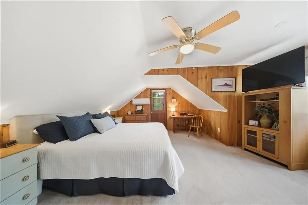 15 Kardway Street South Kingstown RI 02879