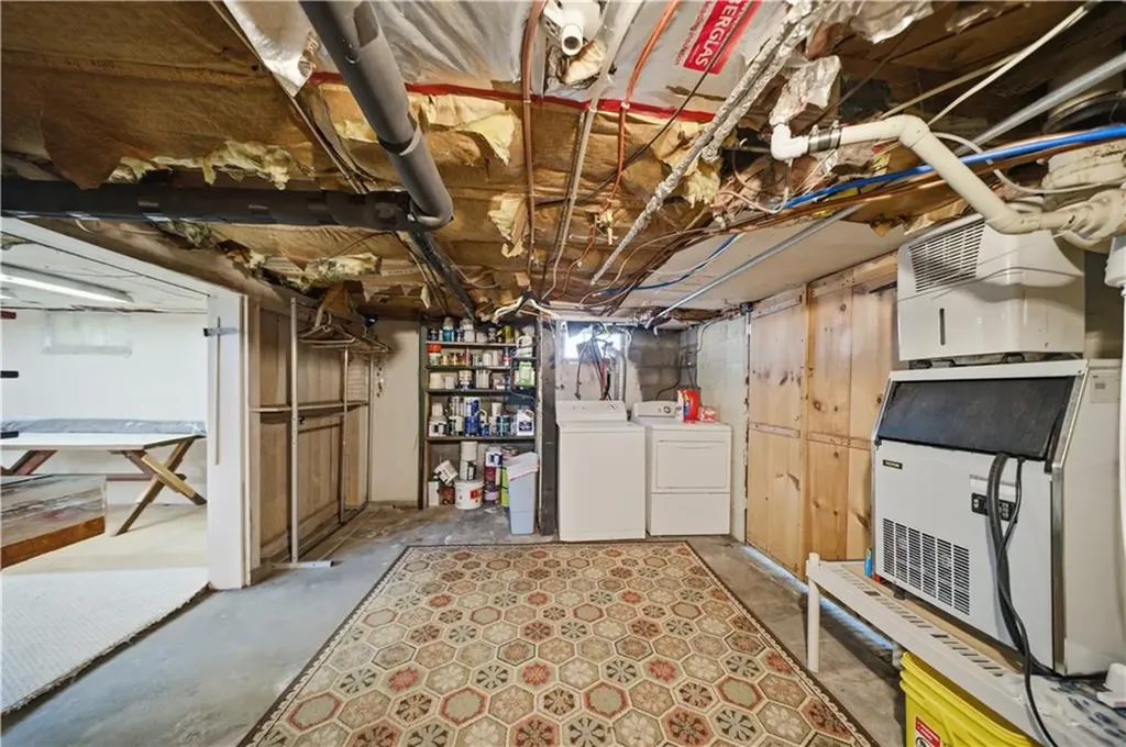 15 Kardway Street South Kingstown RI 02879