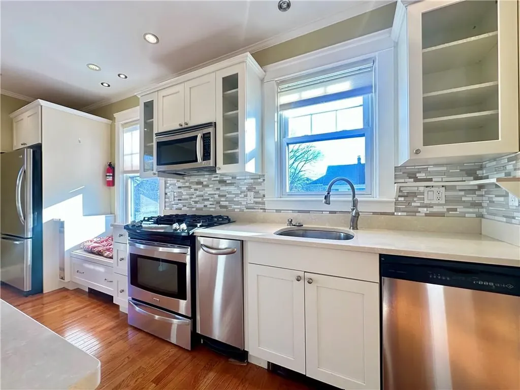 181 Cole Avenue Providence RI 02906