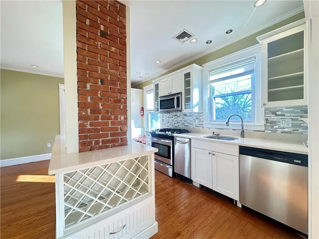 181 Cole Avenue Providence RI 02906