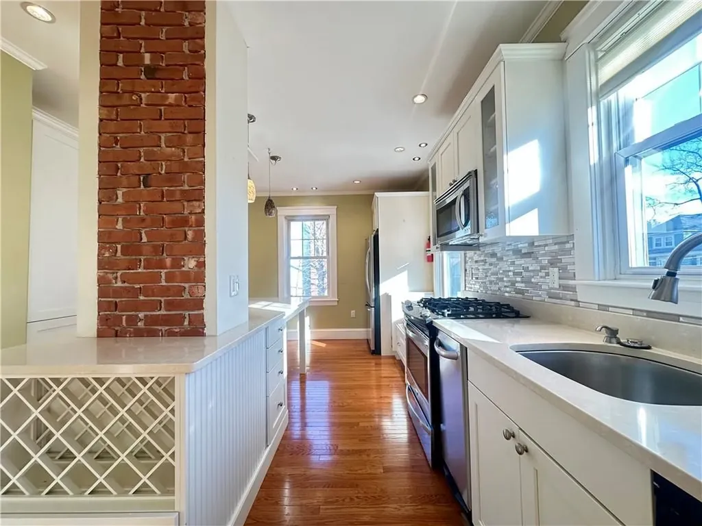 181 Cole Avenue Providence RI 02906