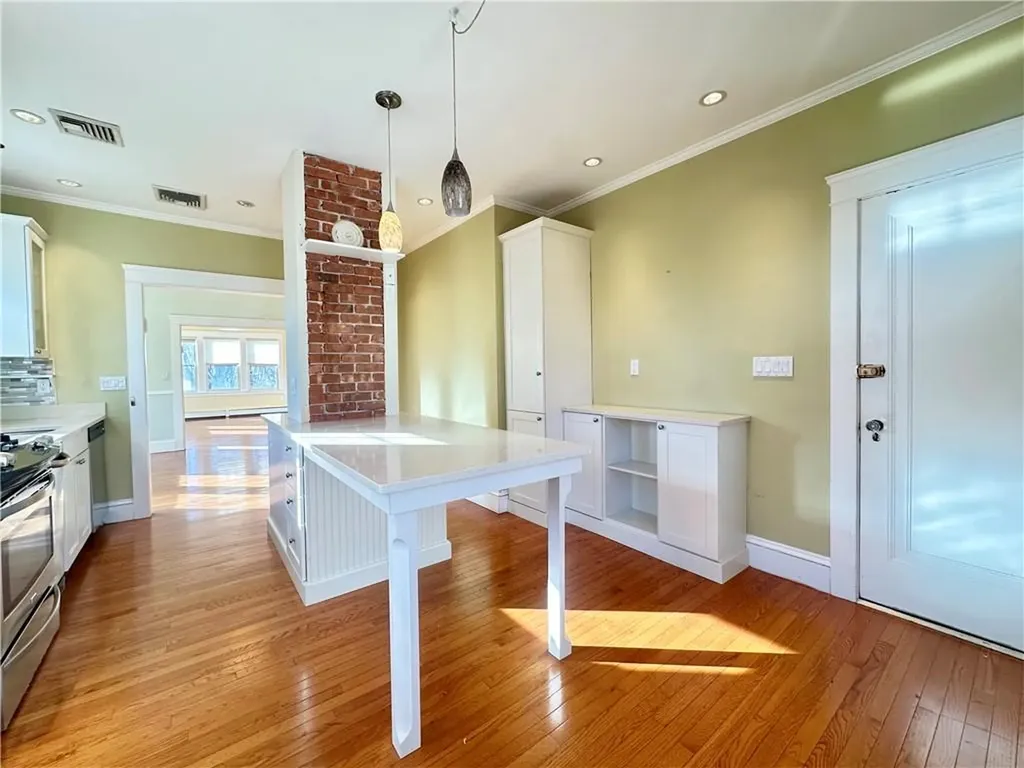 181 Cole Avenue Providence RI 02906