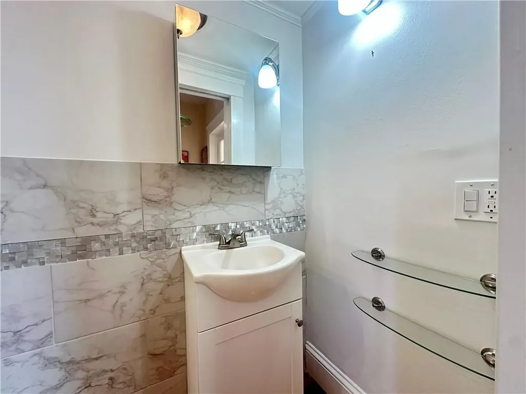 181 Cole Avenue Providence RI 02906