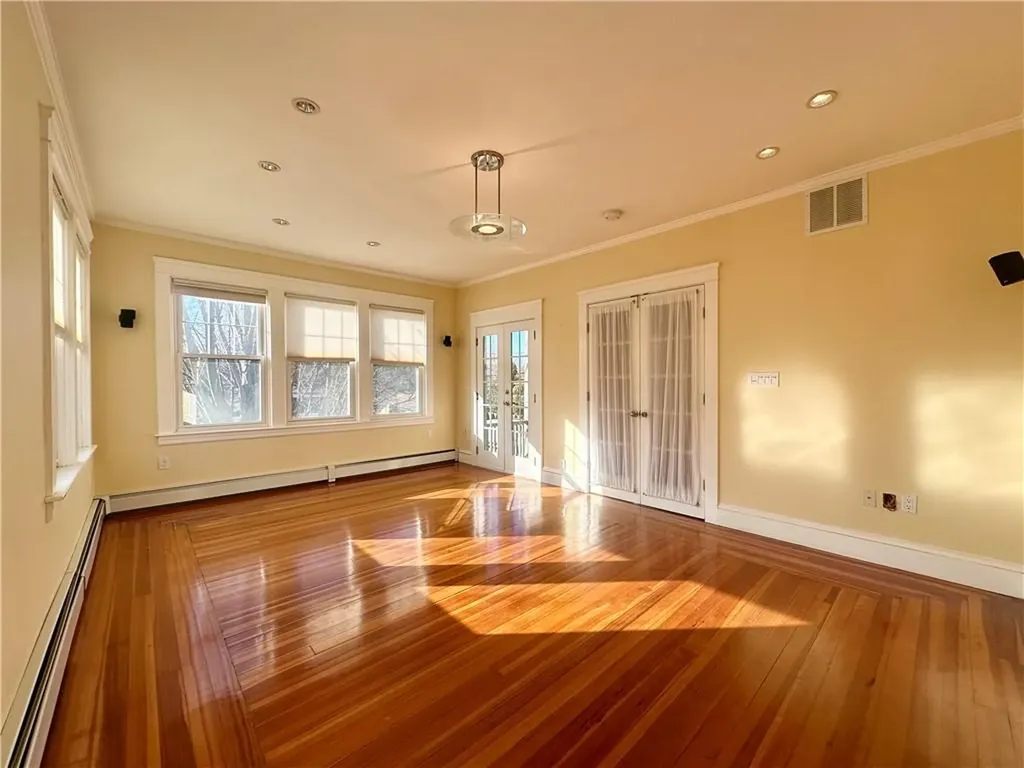 181 Cole Avenue Providence RI 02906