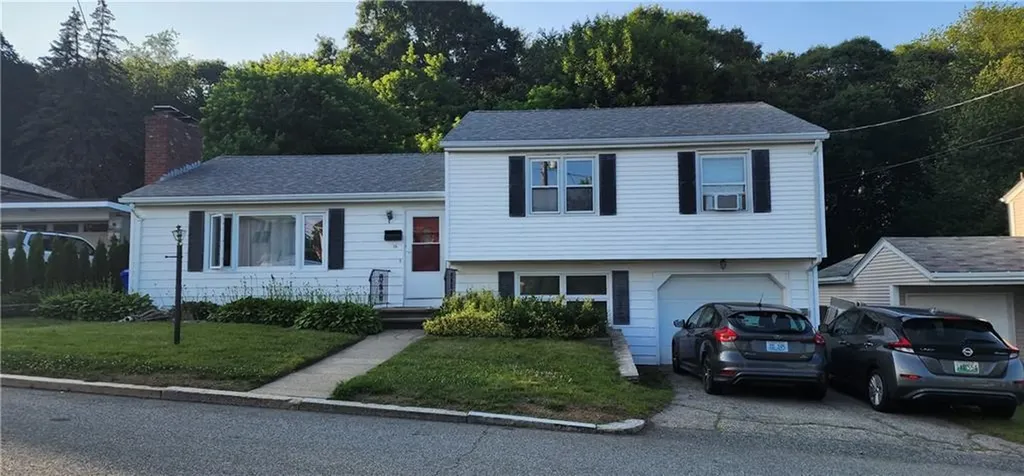 16 Sherman Avenue North Providence RI 02911