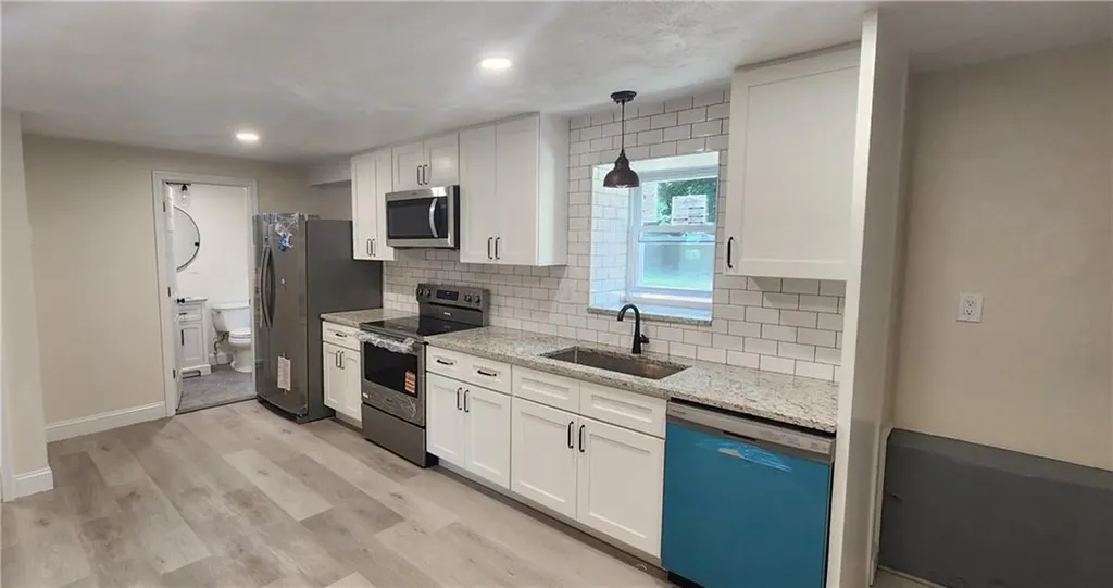 16 Sherman Avenue North Providence RI 02911