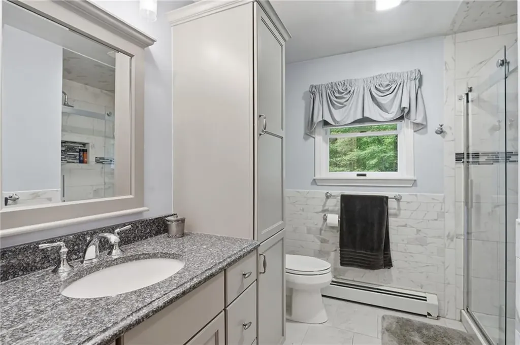 19 Mount Hygeia Road Foster RI 02825