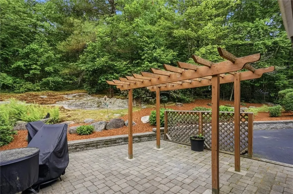 19 Mount Hygeia Road Foster RI 02825