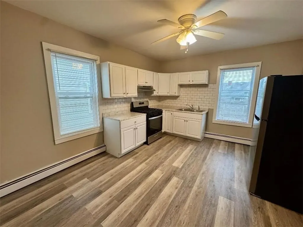 12 Verndale Avenue Providence RI 02889