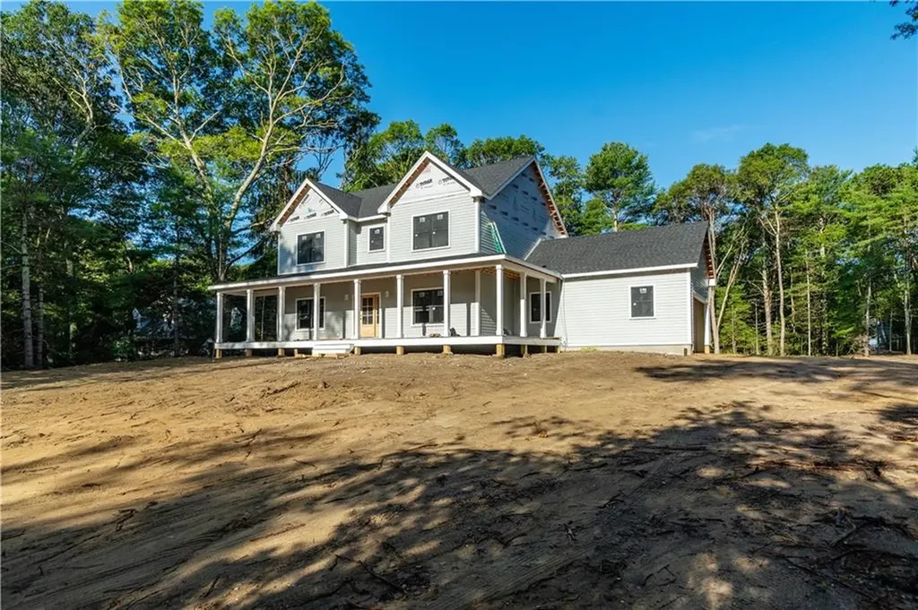 91 Green Hill Beach Road South Kingstown RI 02879