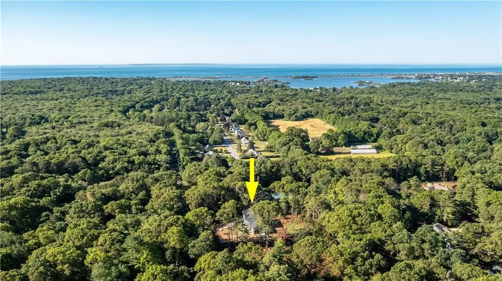 91 Green Hill Beach Road South Kingstown RI 02879